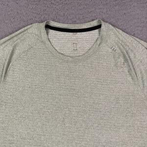 Lululemon Shirt Mens M Green Dry Sense License to Train Short Sleeve Curved